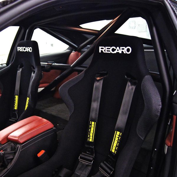 BMW roll bar installation